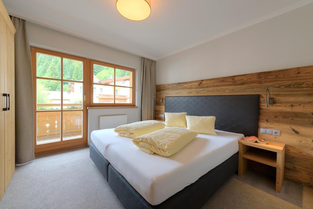 Apart Hotel San Antonio St. Anton am Arlberg Exterior foto
