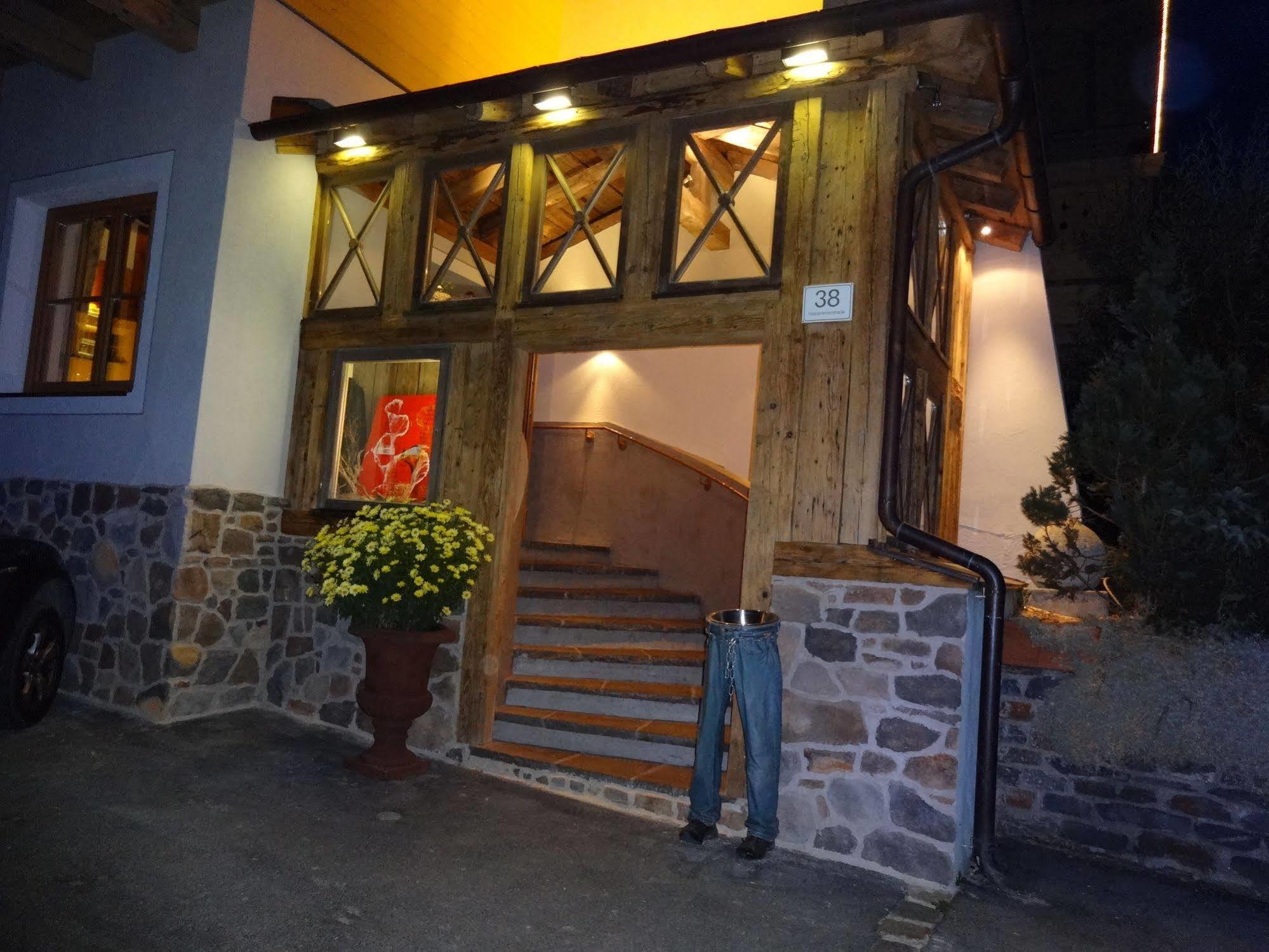 Apart Hotel San Antonio St. Anton am Arlberg Exterior foto