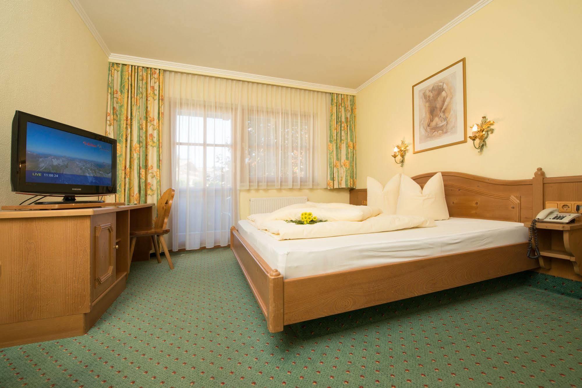 Apart Hotel San Antonio St. Anton am Arlberg Exterior foto